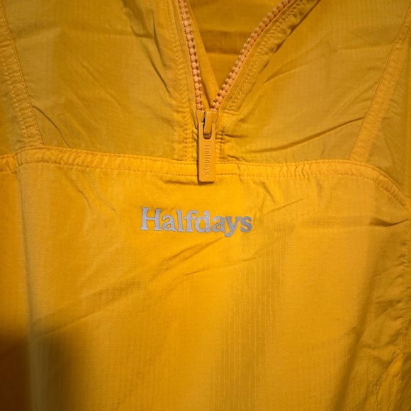 Halfdays Joyner Windbreaker Size XSmall Pullover Snap Pockets Hood Color Zinnia‎ - Picture 5 of 9